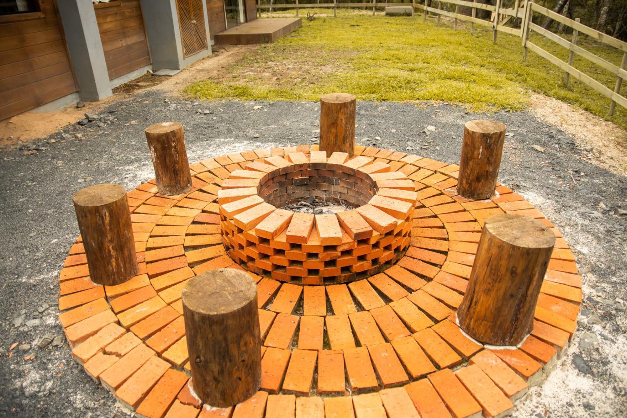 Cabana Com Hidromassagem บง เฮทิโร ภายนอก รูปภาพ